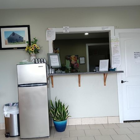 Hiway Inn Express Coalgate 外观 照片